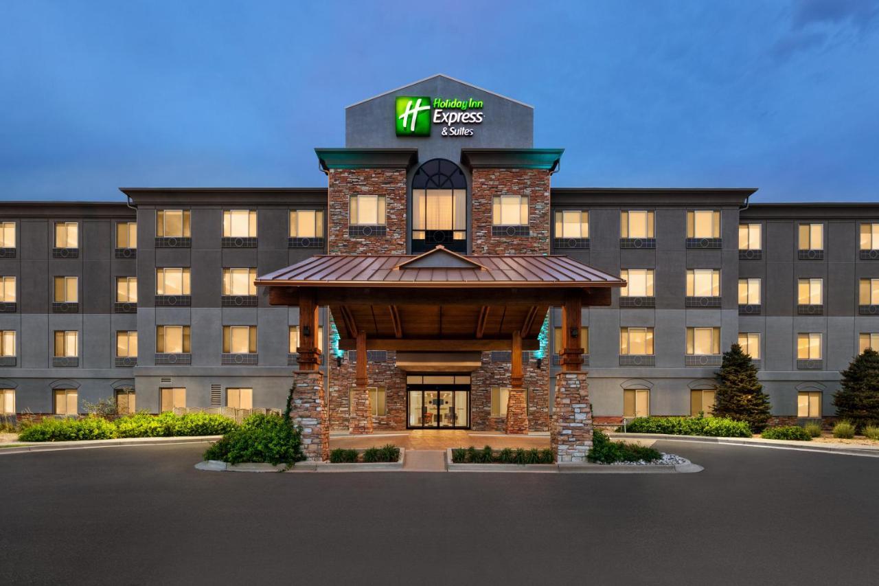 Holiday Inn Express & Suites Denver Airport By Ihg Esterno foto